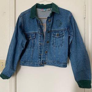 VINTAGE JEAN JACKET!